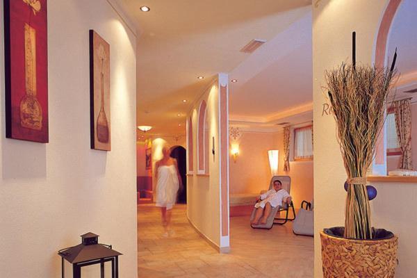 Hotel San Leonardo บาเดีย ภายนอก รูปภาพ